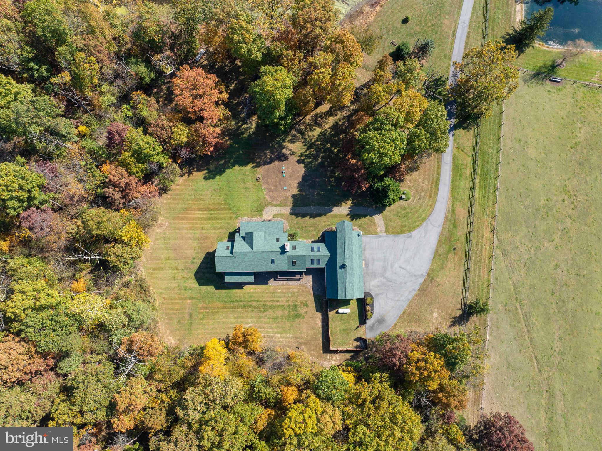 10201 Leetown Road Kearneysville, WV 25430 - Photo 14 of 133