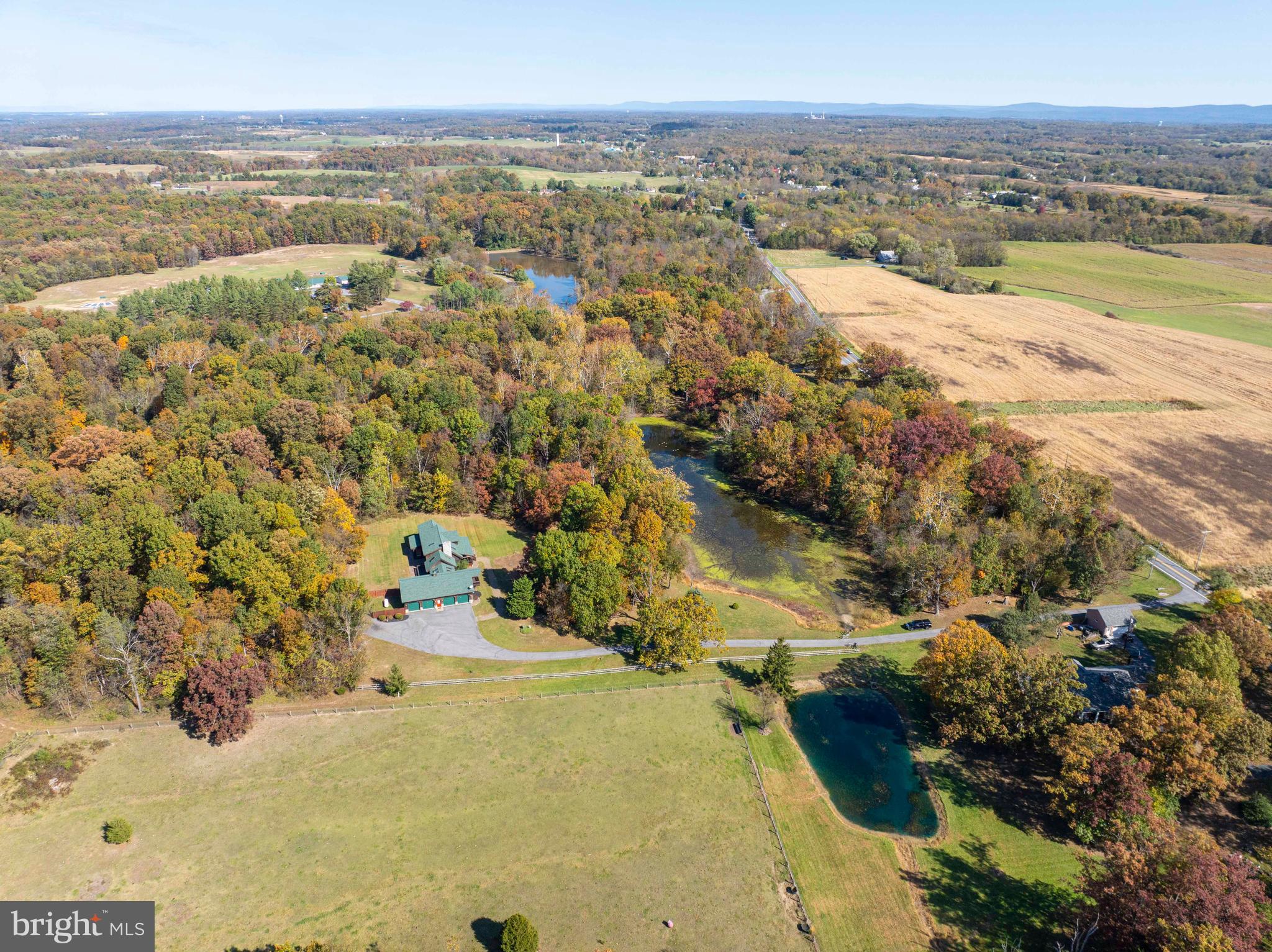 10201 Leetown Road Kearneysville, WV 25430 - Photo 18 of 133
