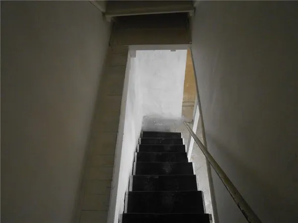 a view of walk in closet