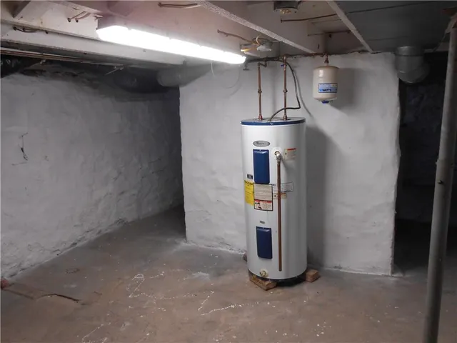 $800 | 114 Grant Street, Star Junction, PA 15482