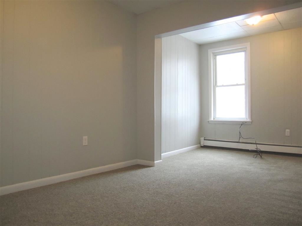 232 Mast Road, Unit B Manchester, NH 03102 - Photo 9 of 11