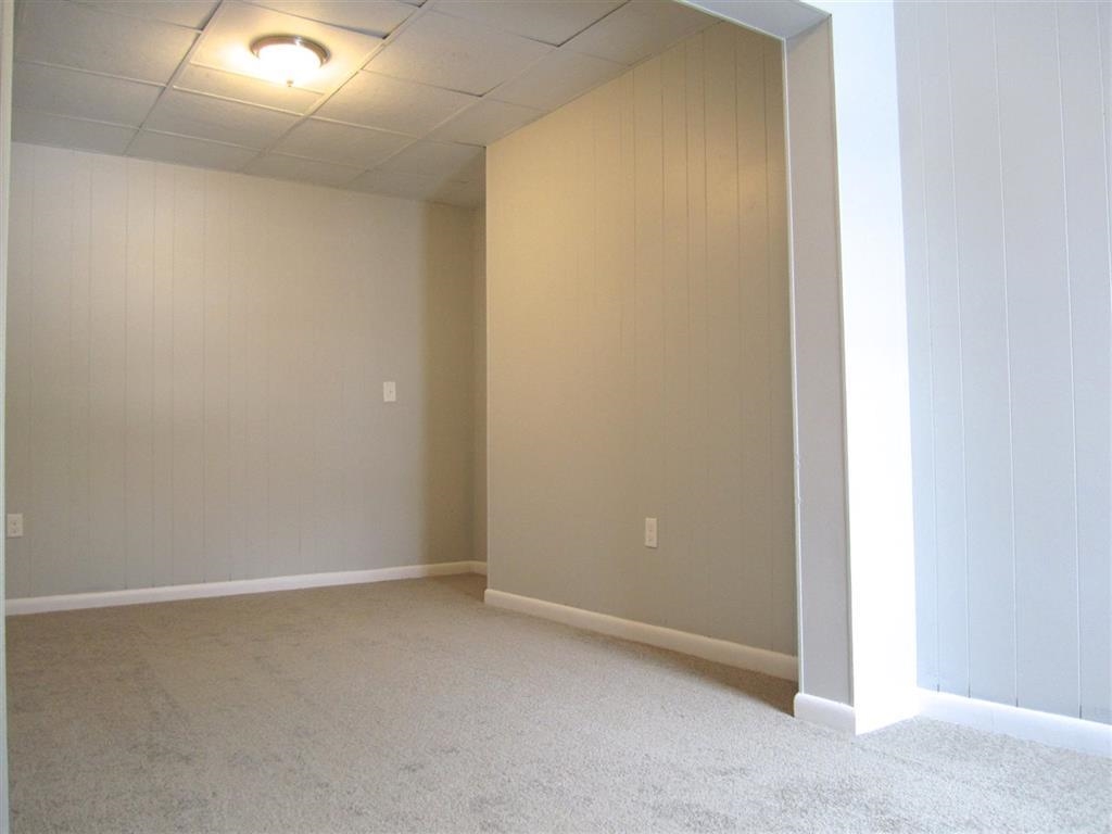 232 Mast Road, Unit B Manchester, NH 03102 - Photo 10 of 11