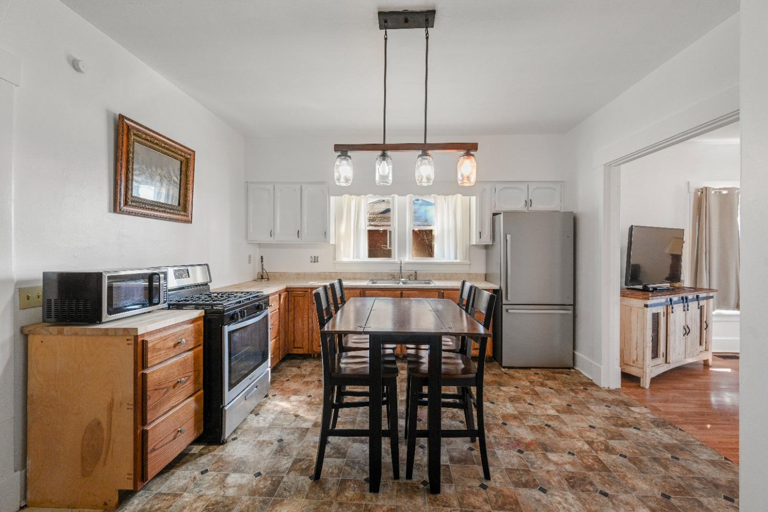 202 West Ripley Street Milan, IN 47031 - Photo 7 of 17 Gallery Image 7