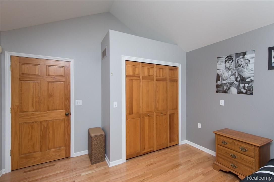 4352 North Oak Road Davison, MI 48423 - Photo 27 of 70 Bedroom2-2.jpg