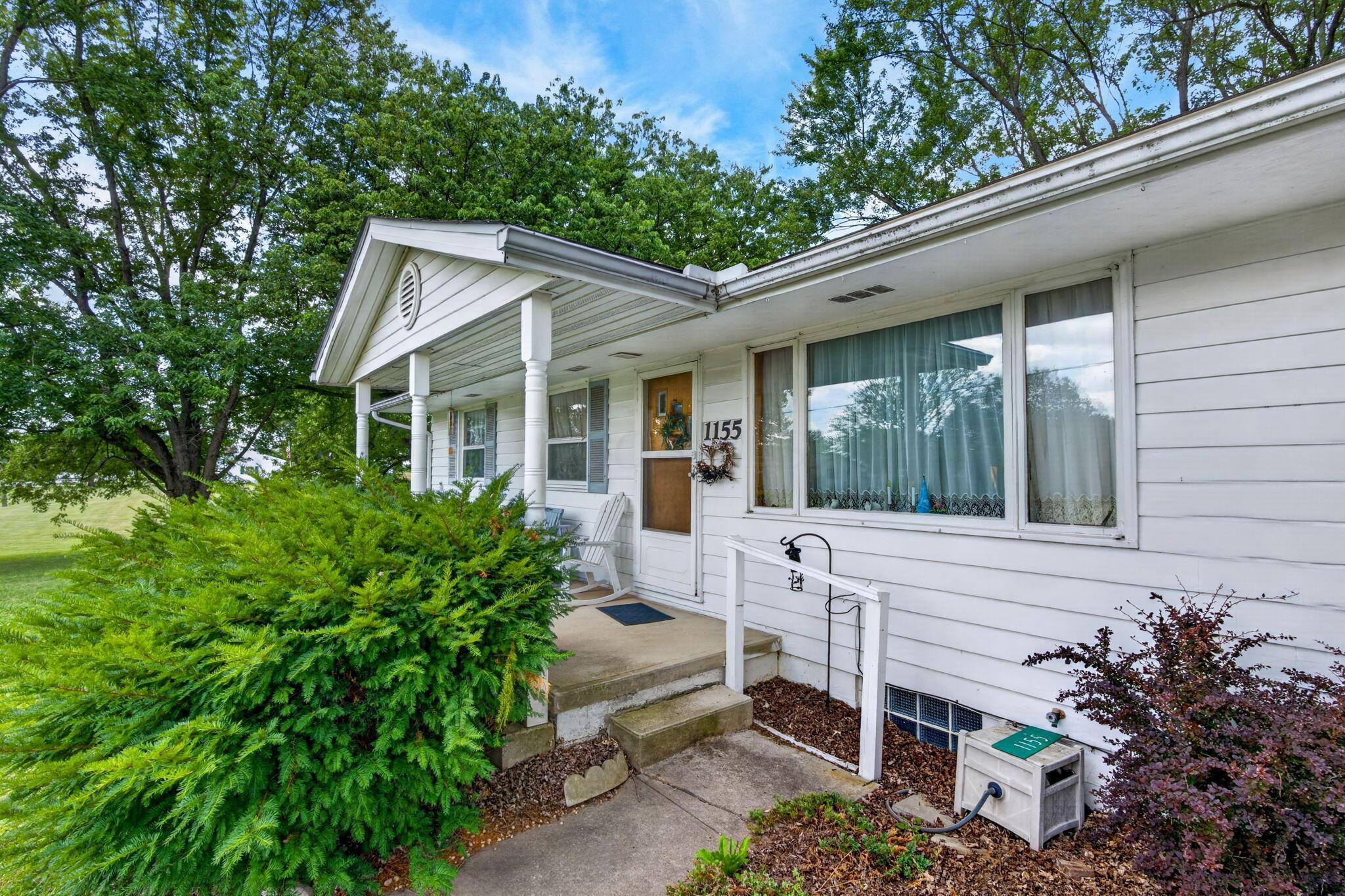 1155 Alton Road Galloway, OH 43119 - Photo 2 of 33 1155 Alton Rd 34