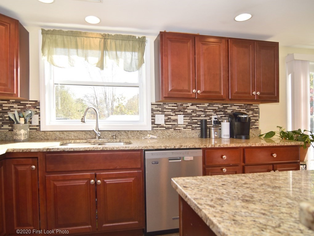 75 Blanding Road Rehoboth, MA 02769 - Photo 7 of 40 Gallery Image 7
