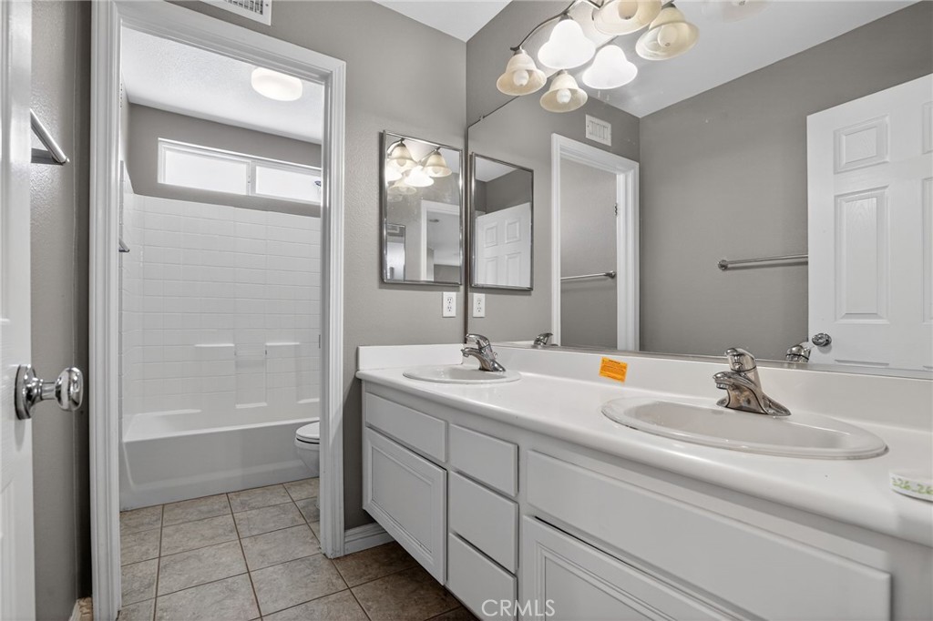42240 Ridge View Drive Lancaster, CA 93536 - Photo 16 of 25