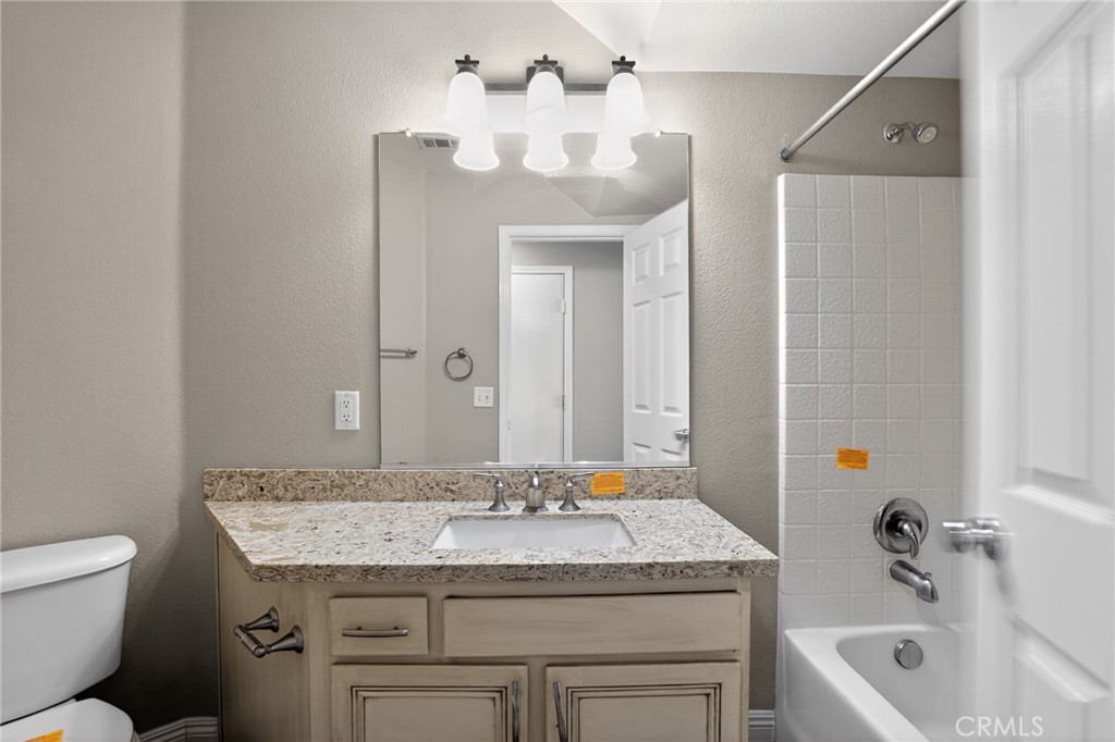 42240 Ridge View Drive Lancaster, CA 93536 - Photo 17 of 25