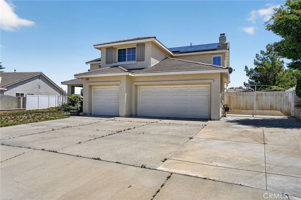 42240 Ridge View Drive Lancaster, CA 93536 - Photo 2 of 25
