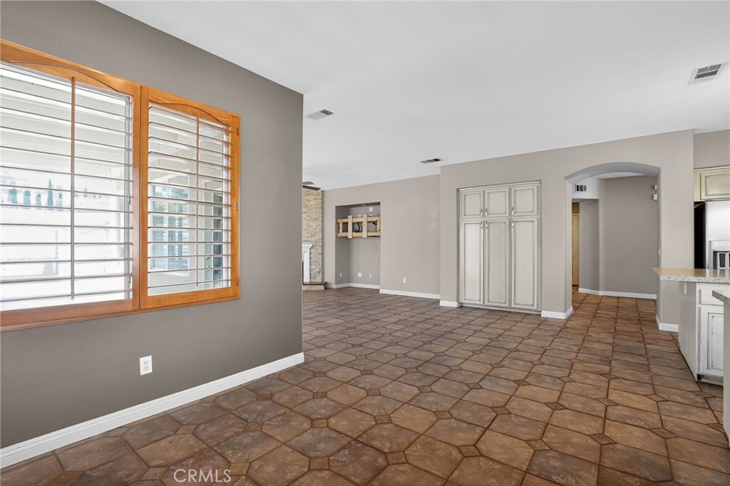 42240 Ridge View Drive Lancaster, CA 93536 - Photo 4 of 25