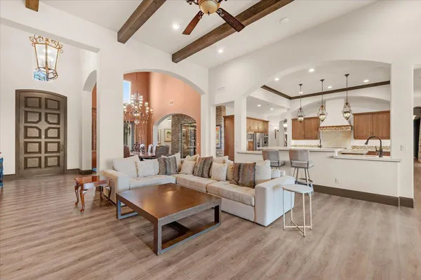 $3,275,000 | 12392 VÃa Tuscania, Clovis, CA 93619