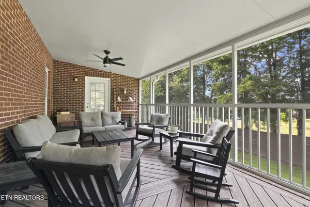 $650,000 | 7707 Twin Maple Drive, Knoxville, TN 37938