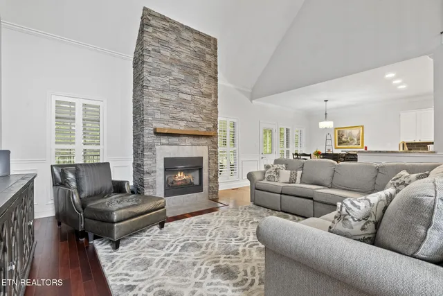 $650,000 | 7707 Twin Maple Drive, Knoxville, TN 37938