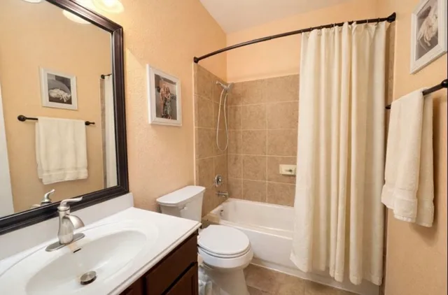 $1,995 | 1052 Hot Spring Valley, Buda, TX 78610