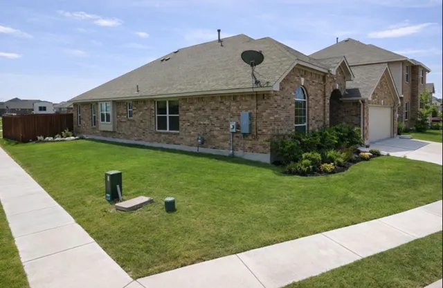 $1,995 | 1052 Hot Spring Valley, Buda, TX 78610