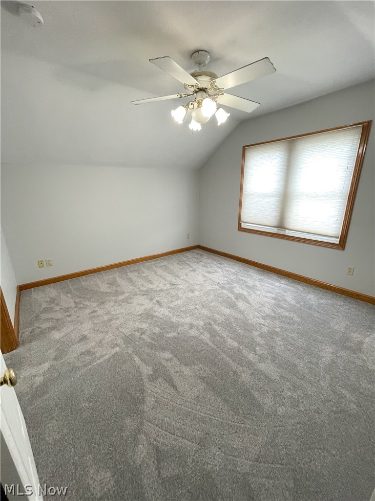 1279 Mayfield Ridge Road Cleveland, OH 44124 - Photo 20 of 34