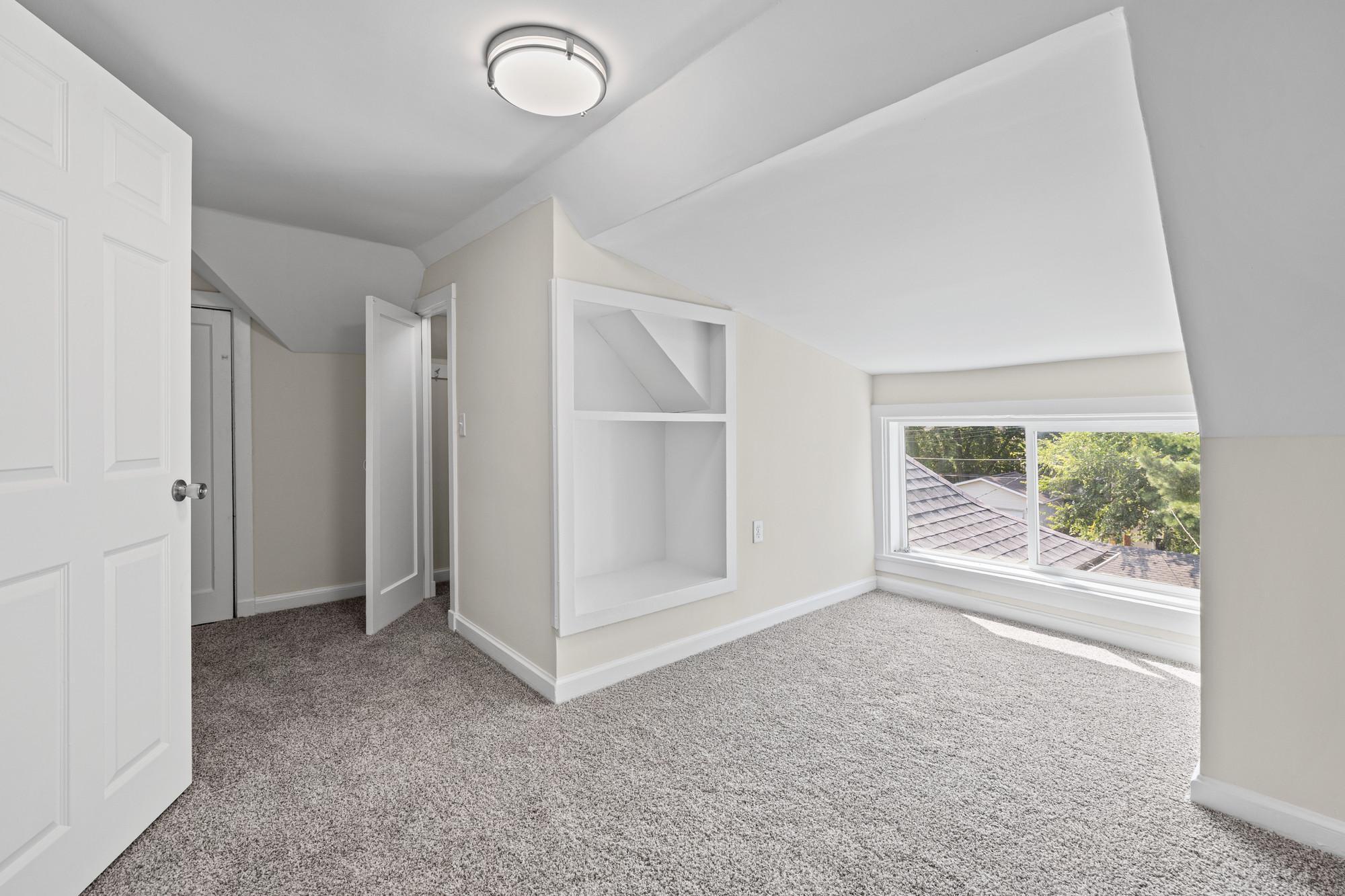 892 R Marshall Avenue St. Paul, MN 55104 - Photo 27 of 53 Gallery Image 27