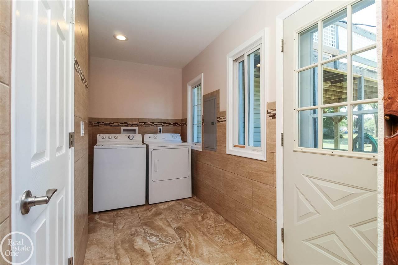 2322 Durham Road Utica, MI 48317 - Photo 18 of 68