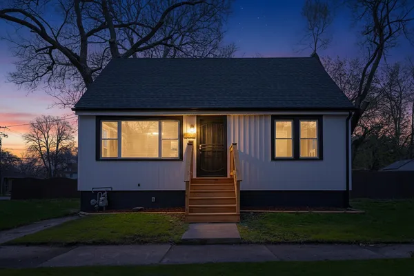 $219,000 | 14701 Beachview Terrace, Dolton, IL 60419