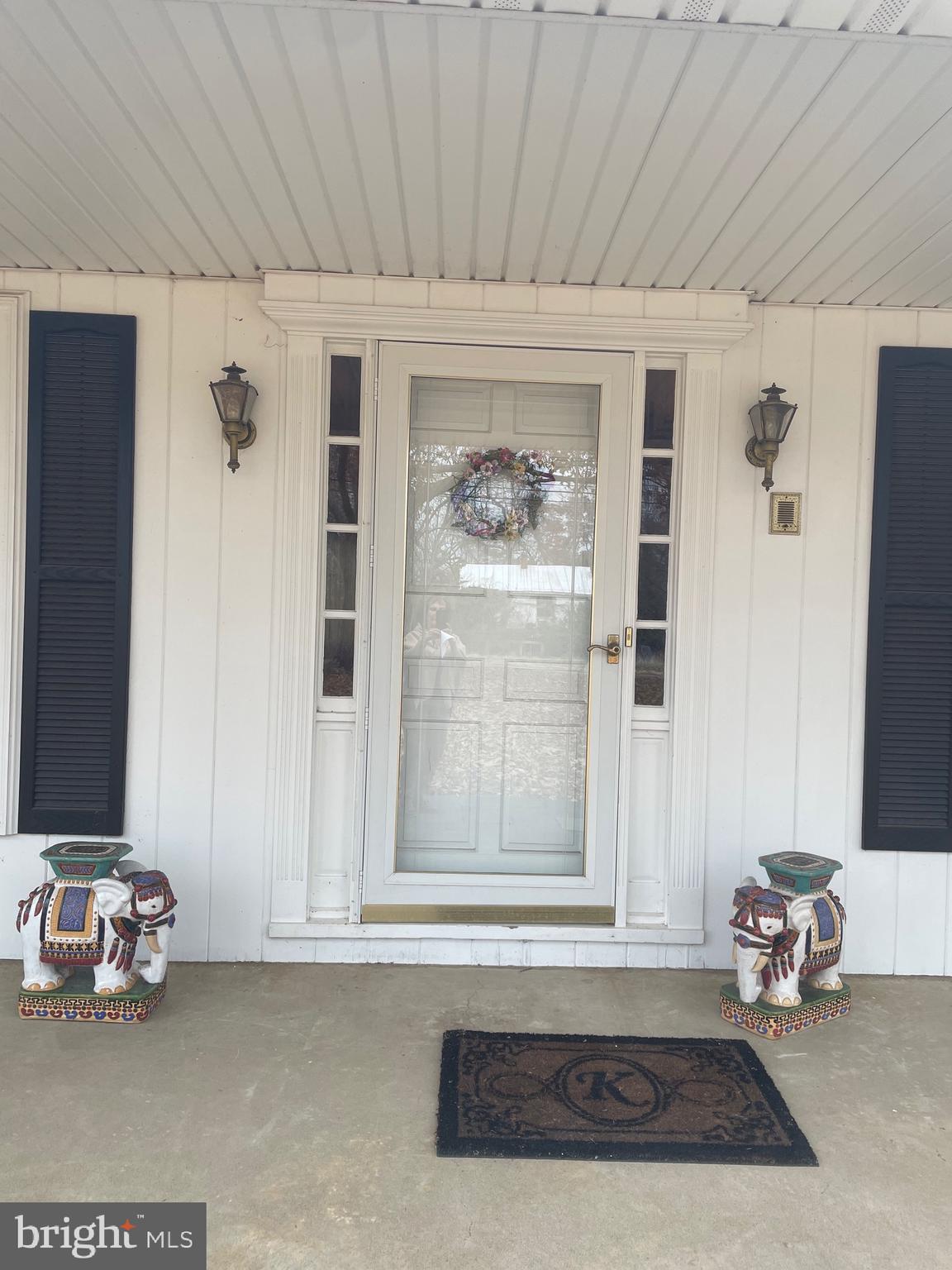 8243 Lees Ridge Road Warrenton, VA 20186 - Photo 2 of 48 Gallery Image 2