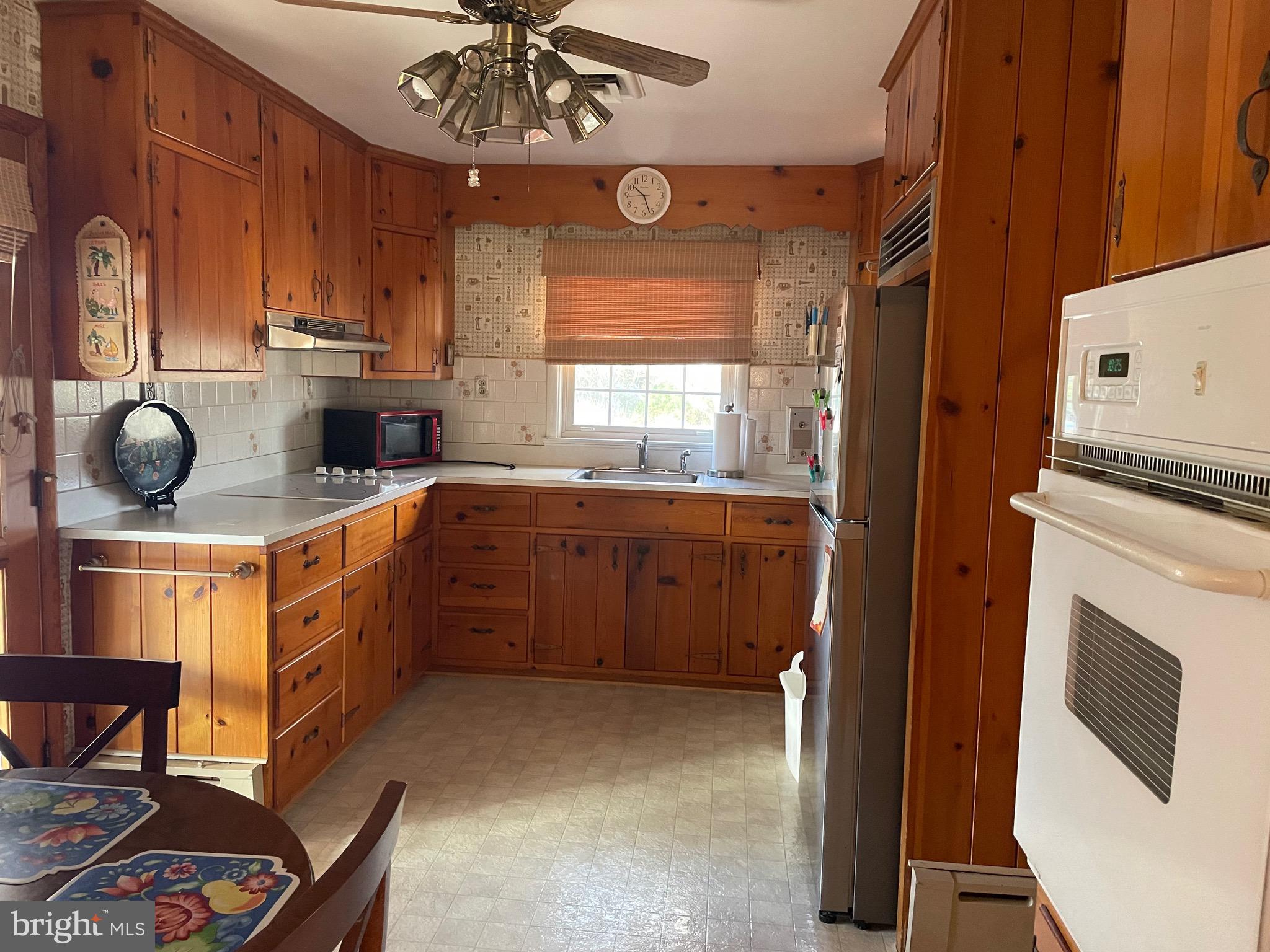 8243 Lees Ridge Road Warrenton, VA 20186 - Photo 36 of 48 Gallery Image 36