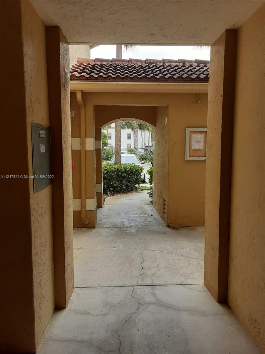 450 South Park Road, Unit 5110 Hollywood, FL 33021 - Photo 3 of 22 a view of a front door of the house