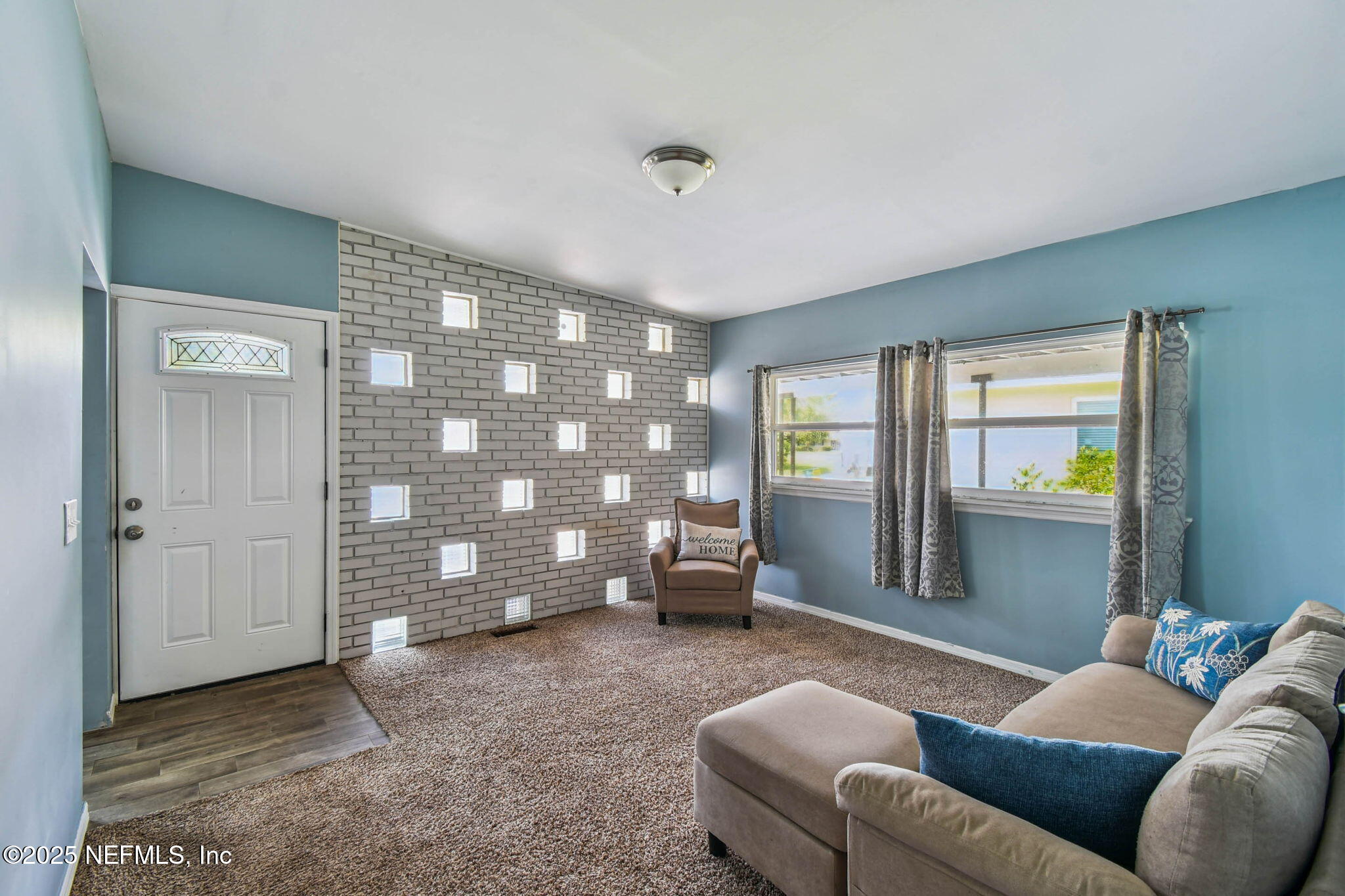 623 Mandalay Road Jacksonville, FL 32216 - Photo 1 of 36 21-DSC_8957