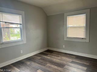3045 Becket Road Cleveland, OH 44120 - Photo 25 of 35