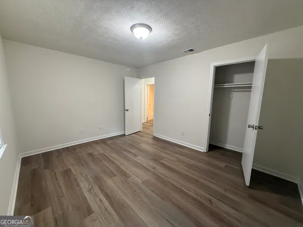 $1,075 | 345 Rustwood Drive, Athens, GA 30606