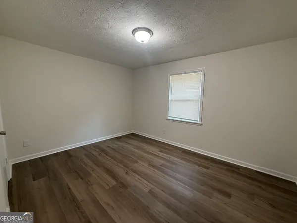 $1,075 | 345 Rustwood Drive, Athens, GA 30606