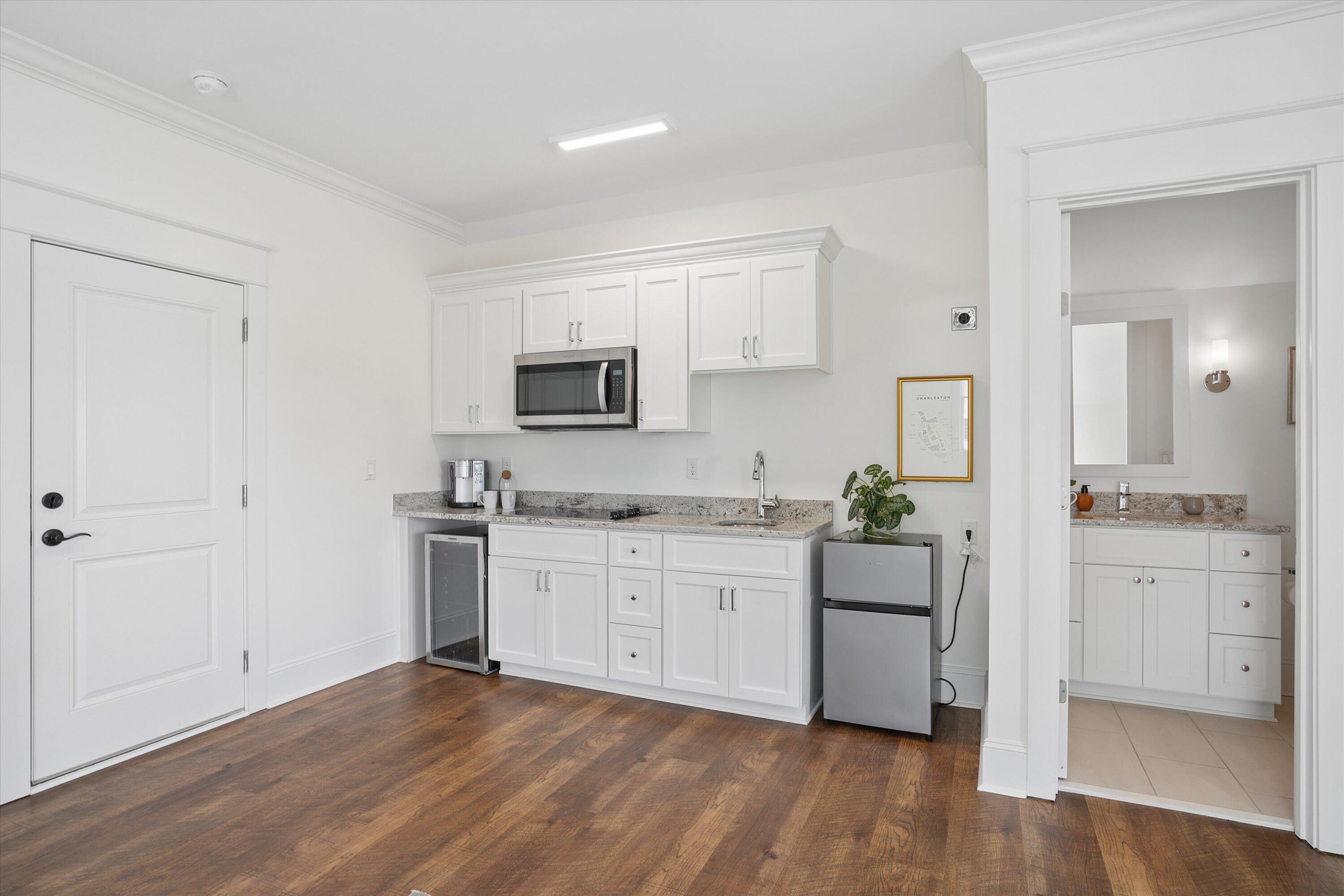 305 Apprentice Street Charleston, SC 29492 - Photo 55 of 82 FROG Kitchenette