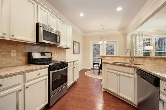 $2,500 | 3080 Cross Creek Drive, Cumming, GA 30040