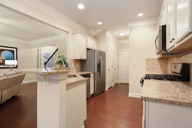 $2,500 | 3080 Cross Creek Drive, Cumming, GA 30040