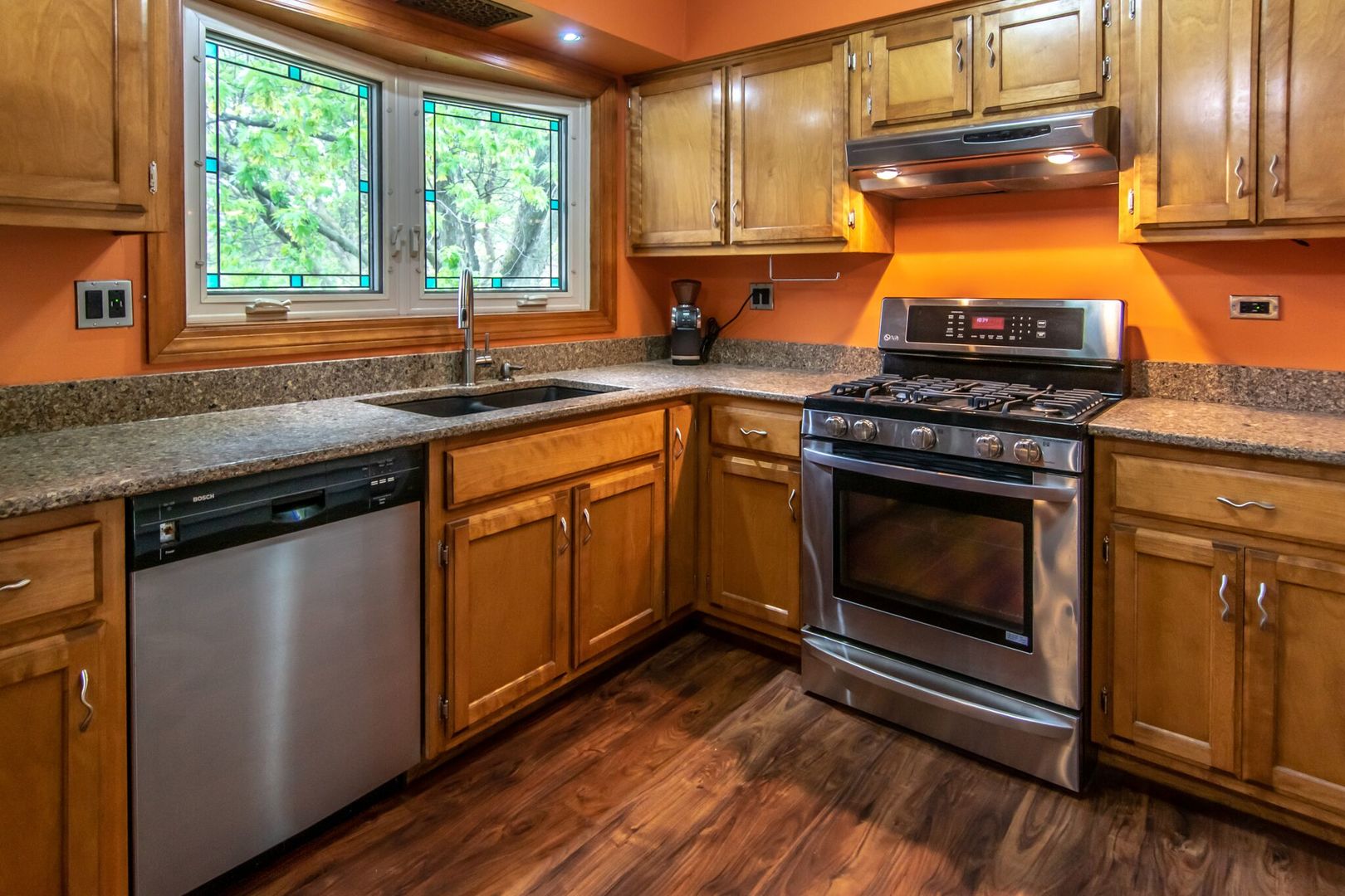316 North Pinecrest Road Bolingbrook, IL 60440 - Photo 10 of 37