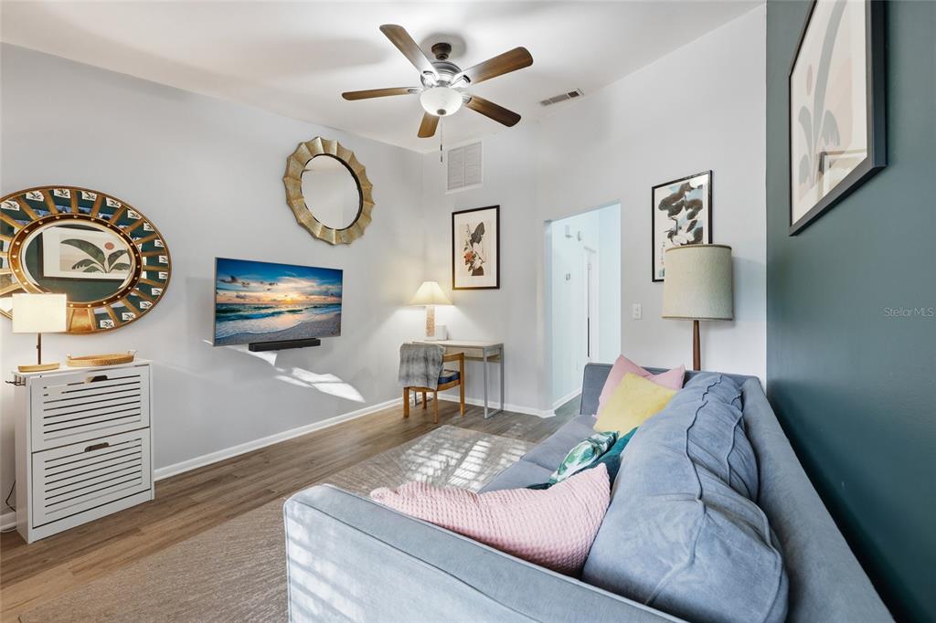 2022 Southwest 70th Terrace Gainesville, FL 32607 - Photo 5 of 21