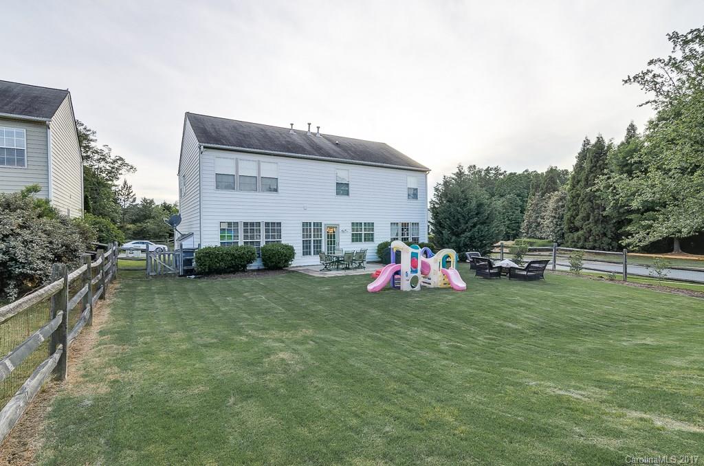 2103 Winthorp Ridge Road, Unit 291 Charlotte, NC 28270 - Photo 20 of 24 Gallery Image 20
