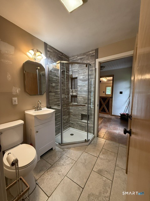 86 Tracy Road Canterbury, CT 06331 - Photo 17 of 28
