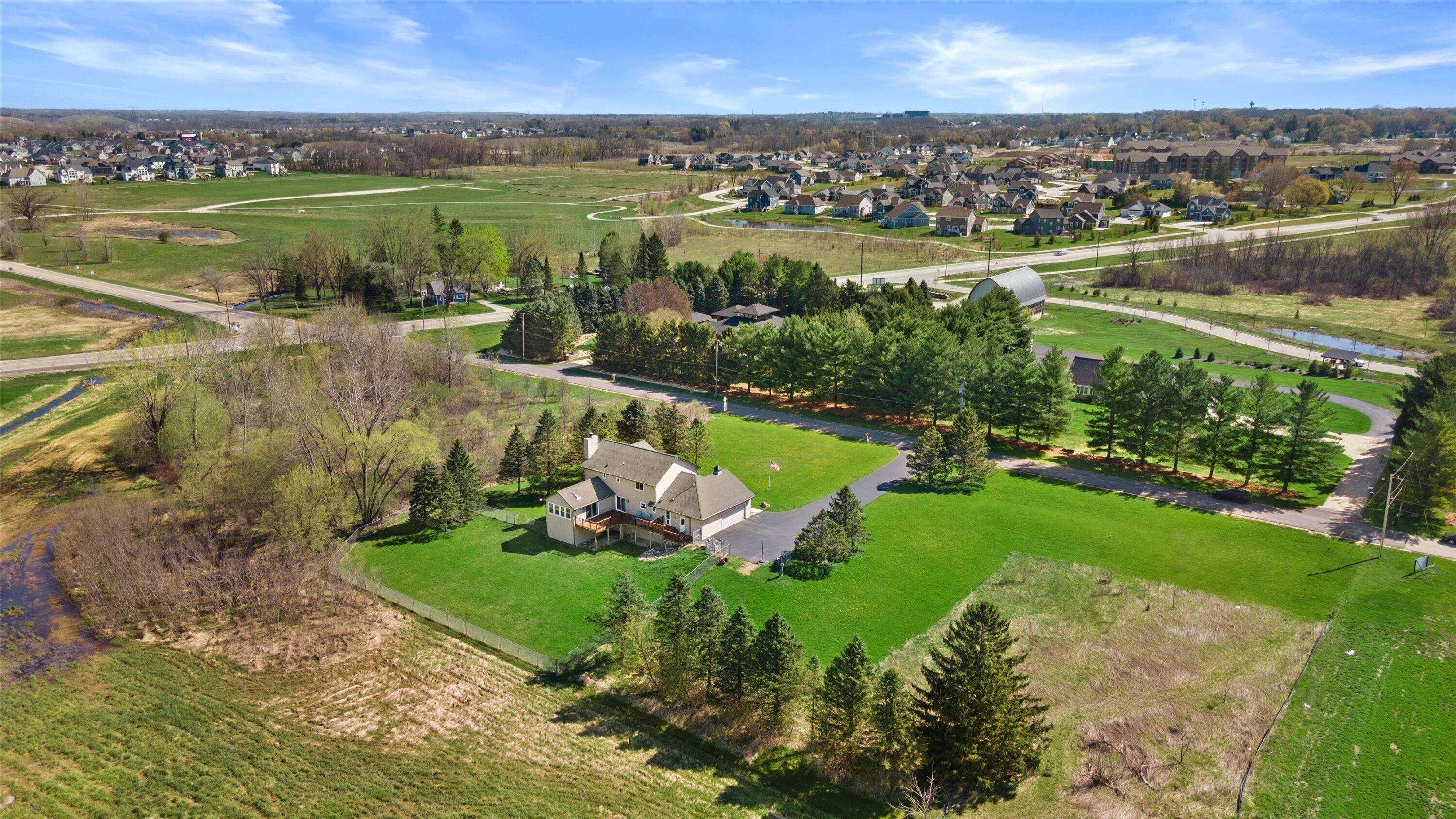 W204N4833 North Lannon Road Menomonee Falls, WI 53051 - Photo 42 of 45 Aerial Back of House