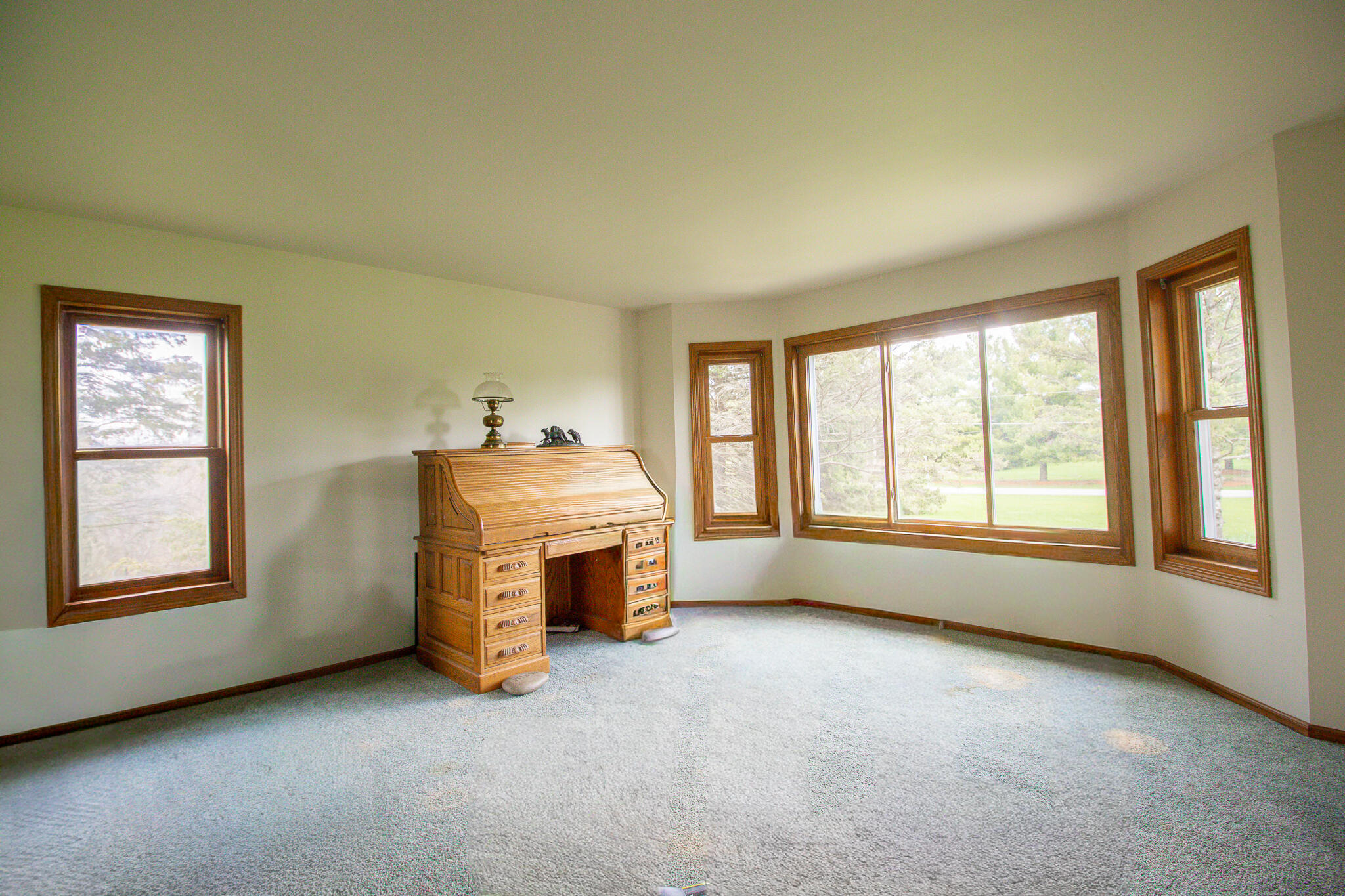W204N4833 North Lannon Road Menomonee Falls, WI 53051 - Photo 5 of 45 Family Room