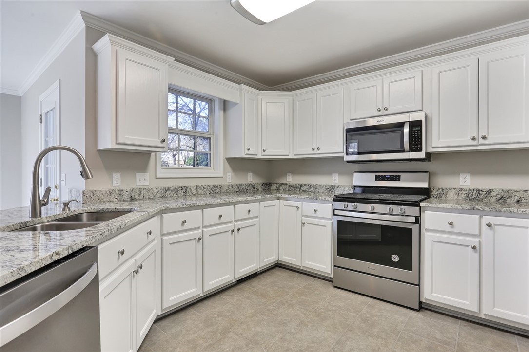 304 Ranch Circle Piedmont, SC 29673 - Photo 11 of 39 Gallery Image 11