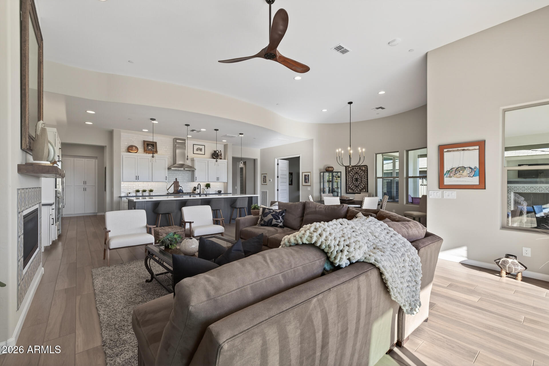 17809 East Veit Springs Drive Rio Verde, AZ 85263 - Photo 13 of 85 18) GREAT ROOM