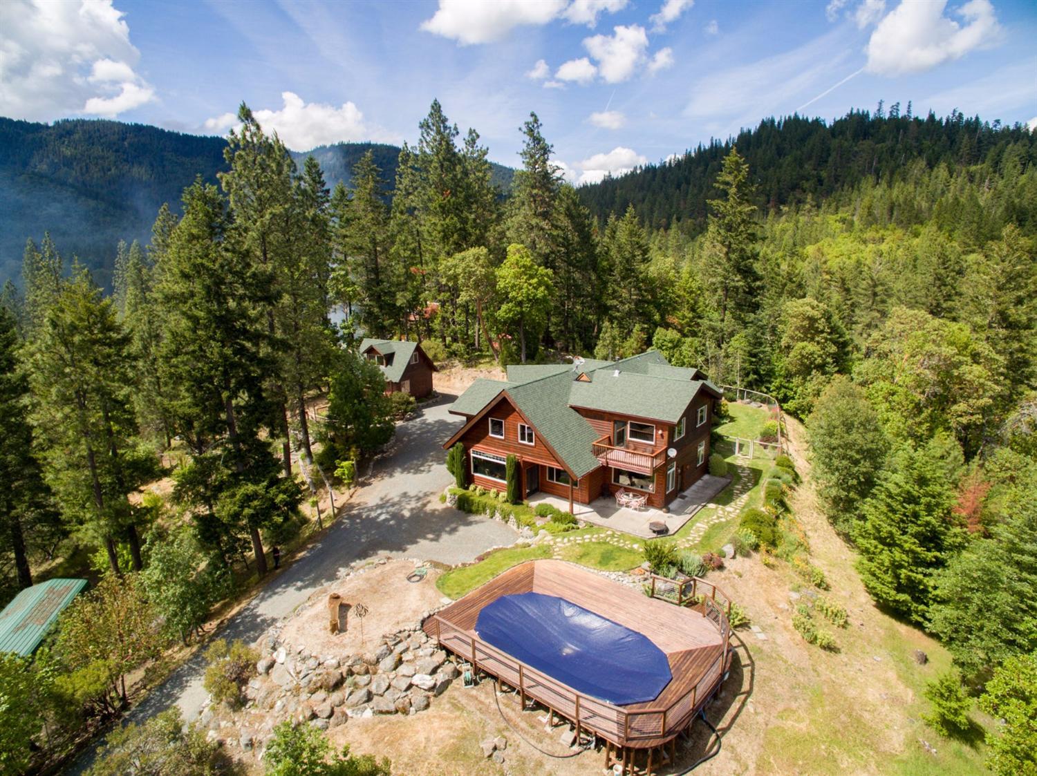 982 Kincaid Road Williams, OR 97544 - Photo 2 of 35 Gallery Image 2