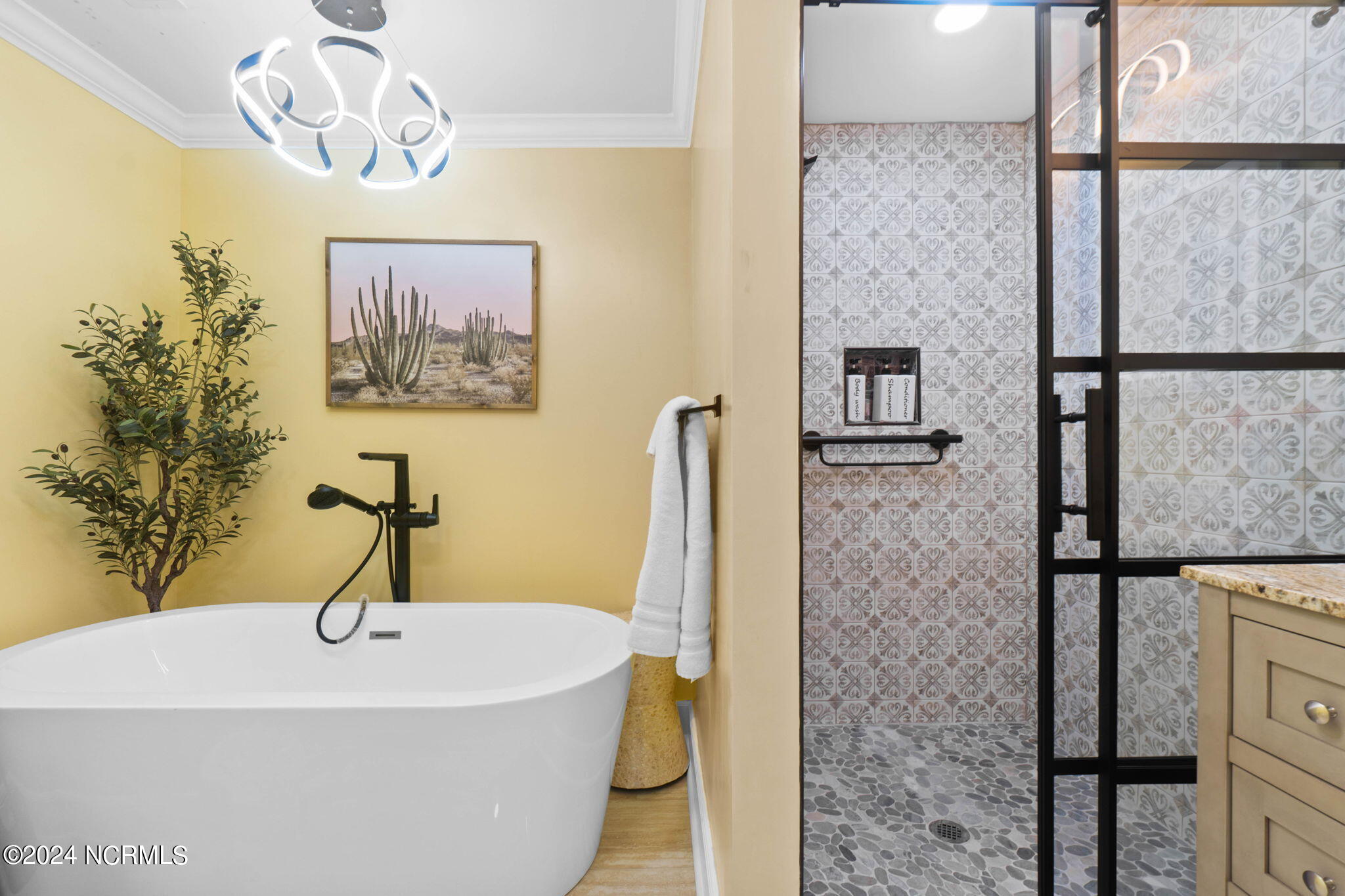 1491 Lanvale Road Leland, NC 28451 - Photo 52 of 95 Second Floor Bathroom