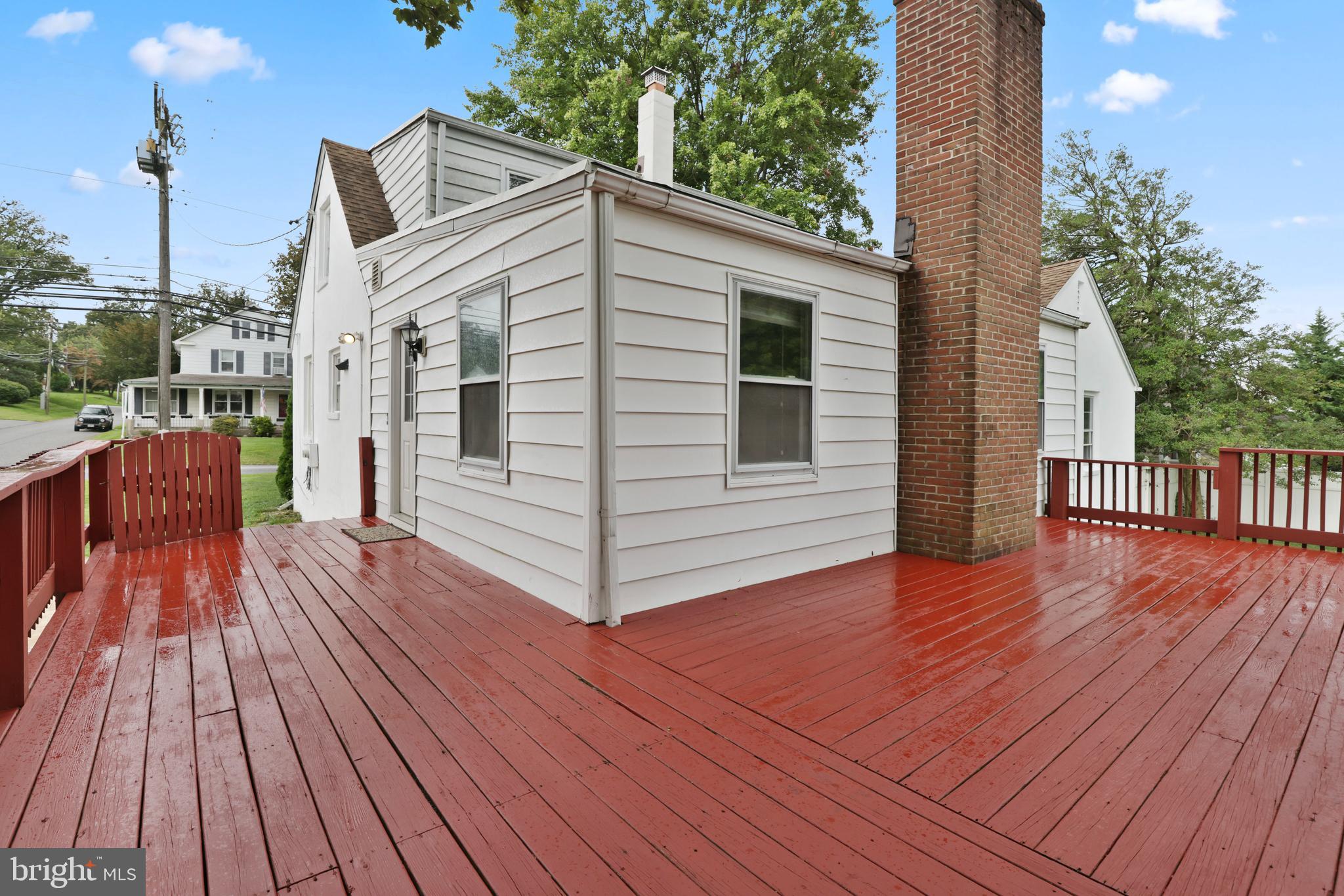 20 Cinder Road Lutherville-Timonium, MD 21093 - Photo 38 of 39 Deck