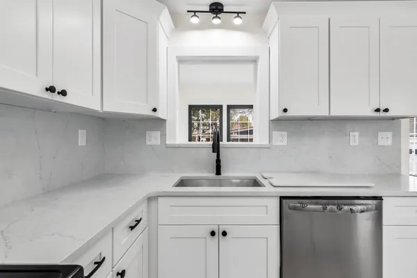 $519,900 | 95 C Bowers Street, Nashua, NH 03060