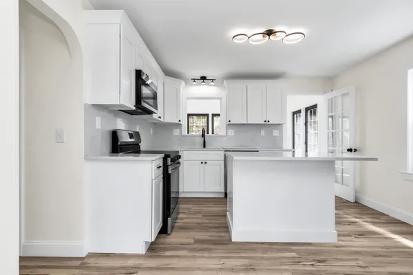 $519,900 | 95 C Bowers Street, Nashua, NH 03060