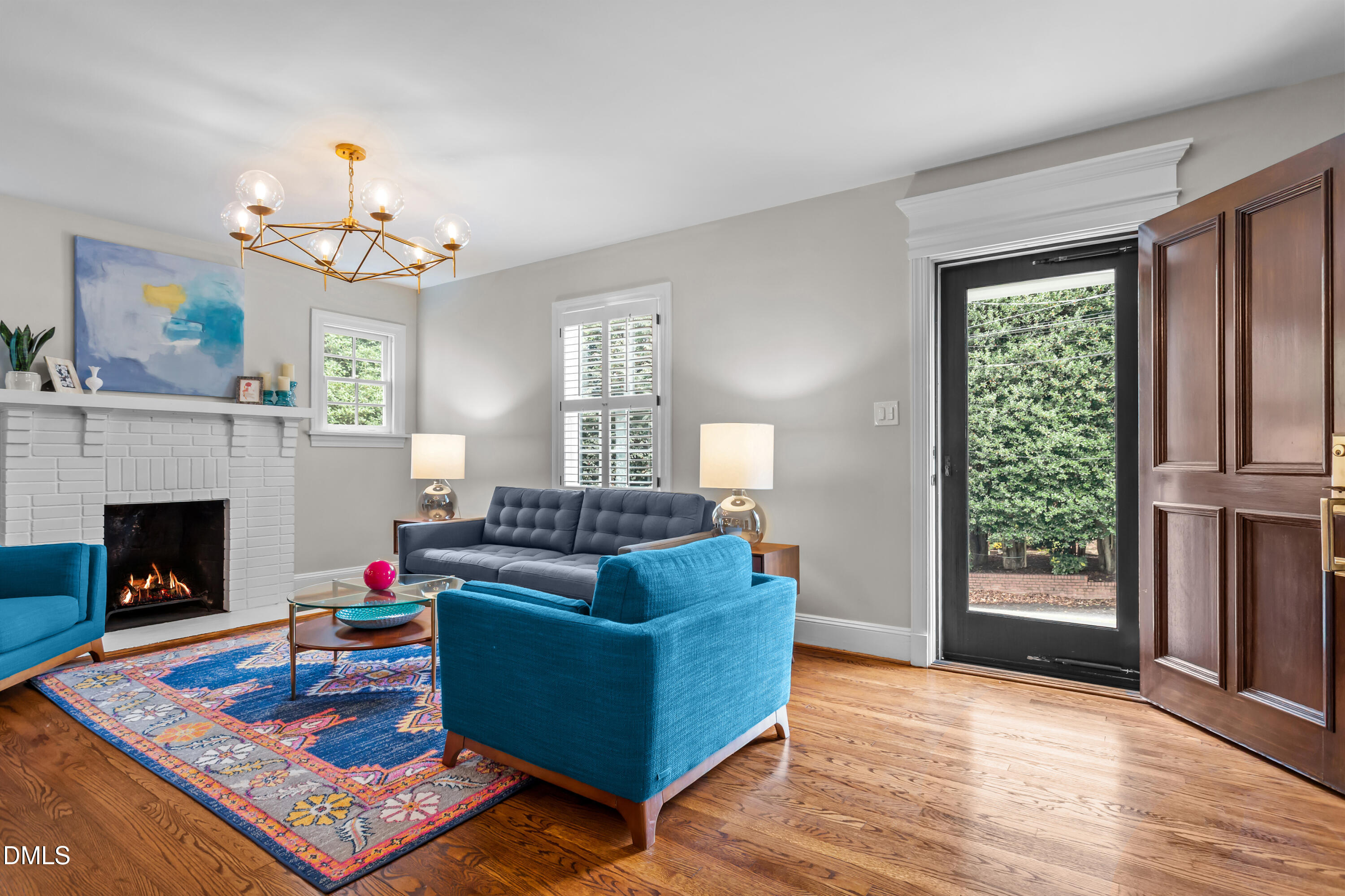 2211 Breeze Road Raleigh, NC 27608 - Photo 5 of 48 IMGL9553