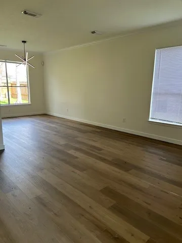 $2,500 | 2118 Laurel Oaks Drive, Houston, TX 77014