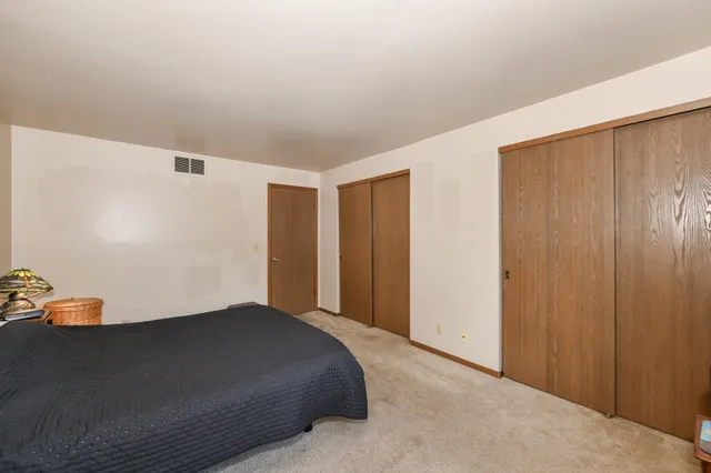 $174,500 | 5702 Cambridge Lane, Unit 6, Mount Pleasant, WI 53406