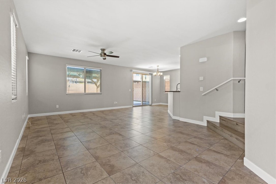 6472 Hamel Avenue Las Vegas, NV 89122 - Photo 4 of 58 Gallery Image 4